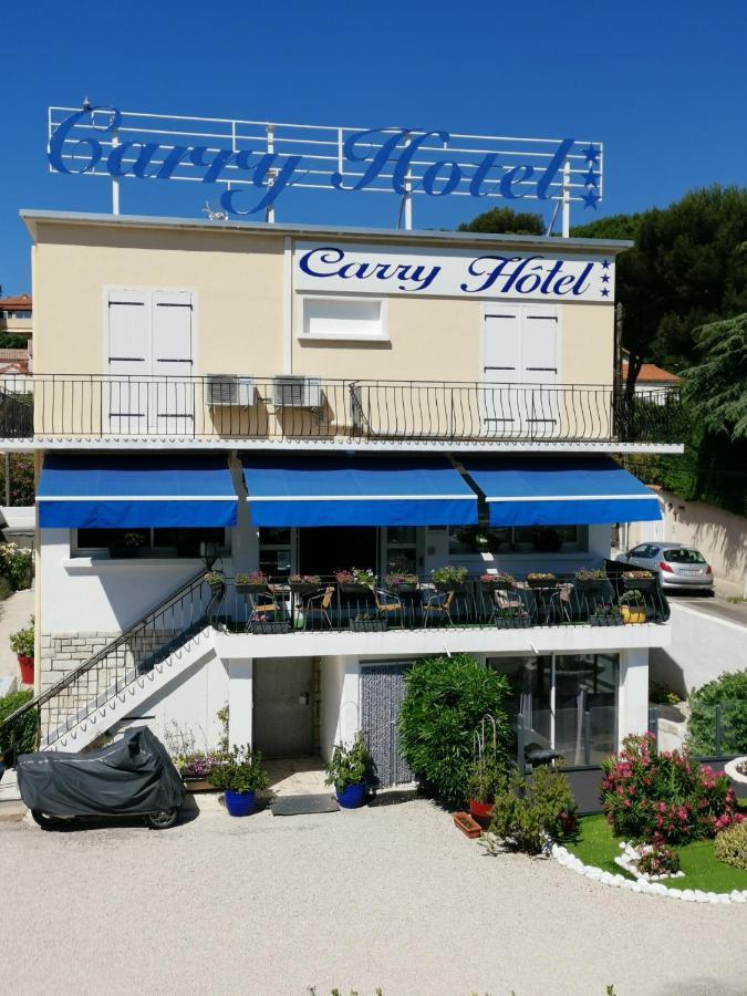 Carry Hotel Buitenkant foto