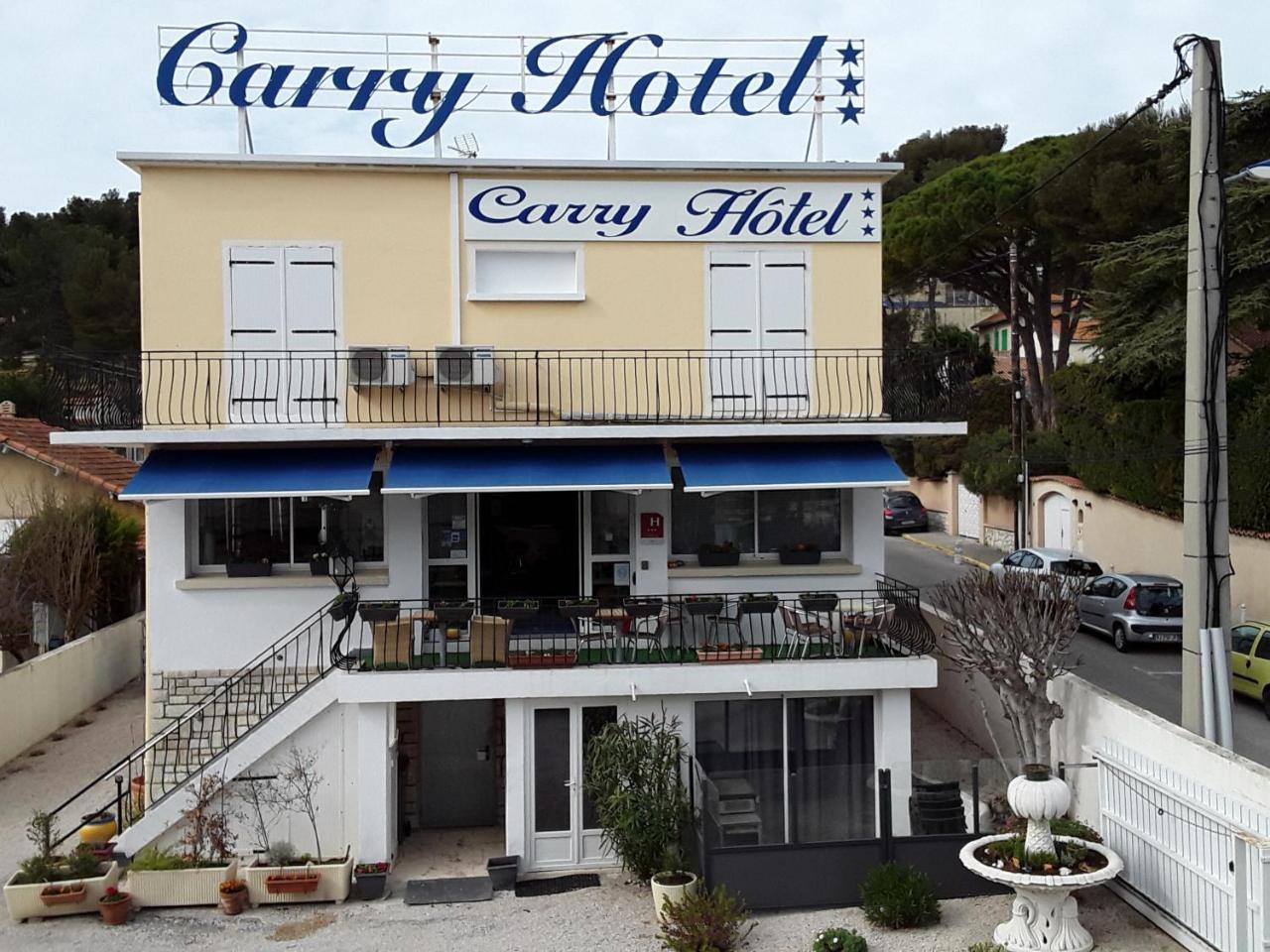 Carry Hotel Buitenkant foto